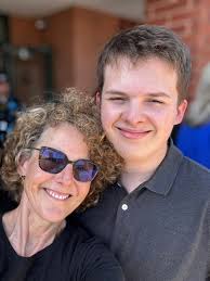 My son swore in today at MEPS in Harrisburg and has arrived at great lakes.  I even received the 5 second “I have arrived” call with lots of yelling in  the background.