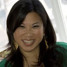 Linda Dunlap's Instagram, Twitter & Facebook