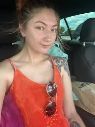 When your buddy is drunk af but you still ordering