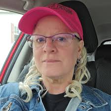 I don't like Twix, it has way too much coconut 🤣🤣🤣