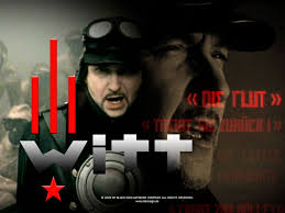 All' die zeit so schnell vorüberzieht jede spur von mir wie staub zerfliegt endlos weit getrieben von unsichtbarer hand gibt es dort am kalten. Joachim Witt Die Flut Heavy Metal Movie Posters Entertaining