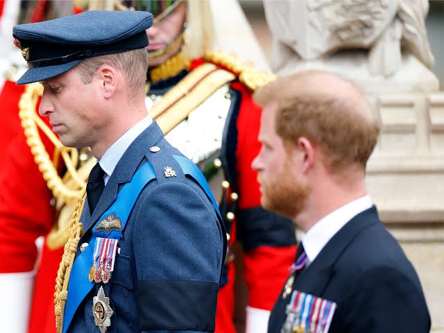 Queen Elizabeth's Death: What Happened Between Prince William & Harry