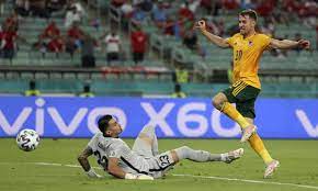 Although turkey came back strongly, wales squandered a glorious opportunity to consolidate their lead when captain bale ballooned a penalty over the bar. Avtaxbwnhryqnm
