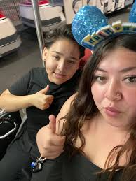 Hi hi ! Me & my gf are looking for Disney friends !! We are going next week 