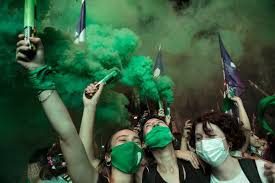 La votación del senado que despenaliza el aborto marca un hito en la historia de argentina, el primer gran a partir de hoy, argentina es otra. 1h06jzfmwpgkjm