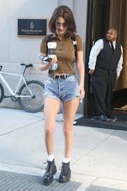 Isabella khair hadid is an american model. Bella Hadid Photo 2605 Of 3798 Pics Wallpaper Photo 1053346 Theplace2