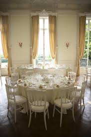 Dès le début du projet, il est primordial pour nous de comprendre l'ensemble de votre projet ainsi que de cerner vos désirs et petits. Agence D Organisatrice De Mariage En Seine Et Marne Wedding Planner Paris Mariage Dans L Air
