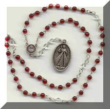 Check spelling or type a new query. Coronilla A La Divina Misericordia Sta Maria Faustina