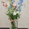 They symbolize beauty and refinement, making a stunning accent to any arrangement. Https Encrypted Tbn0 Gstatic Com Images Q Tbn And9gcqklhueq9scl2rdc7 Mjomhed51jkvxbgcutfwxjkar6zf 0nm0 Usqp Cau