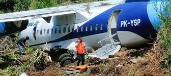 An ATR 42-500 operated by the Indonesian Ministry of Marine Affairs and Fisheries has crashed during its approach to Makassar Airport (UPG). The aircraft vanished from radar while flying at low altitude