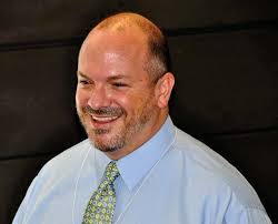 Supporting Online Learners Outside of the Classroom: