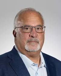 Robert Ranieri's Instagram, Twitter & Facebook