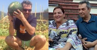 Ο χρήστος χατζηπαναγιώτης μίλησε, επίσης, για τον τσακωμό του με την για την ιδιαίτερη σχέση του με την βίκυ σταυροπούλου και τη δανάη μπάρκα μίλησε, ακόμη, ο χρήστος χατζηπαναγιώτης. Biky Staryropoyloy Xrhstos Xatzhpanagiwths To Polyteles Kthma Sth Manh Kai To Mpalkoni Me Th Mageytikh 8ea