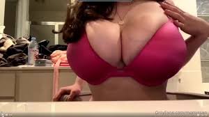 Mor.nissan tits