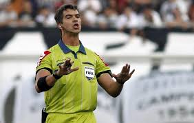 #copa america #chile #chile 2015 #chile vs uruguay #uruguay #comúnmente no opino de estas cosas pero que basura de juego la ctm!! Sub 17 Un Cambio En El Equipo Arbitral De Uruguay Chile Conmebol