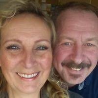 100+ 'En Karin' profiles