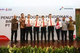 Check spelling or type a new query. 62 Energi Baru Pertamina Dilantik Pertamina