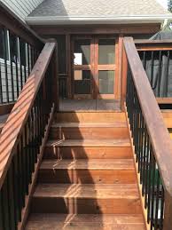 Stain color is sherwin williams superdeck weathered gray left. Restoring Deck Steps With Sherwin Williams Superdeck Exterior Oil Based Transparent Stains
