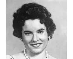 Divina HERNANDEZ Obituary (1933