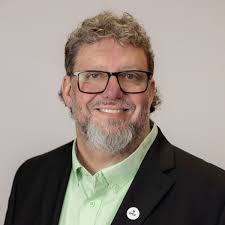 FiF: down 60 physical pounds and a complete new mind set from the older  picture (3 years).