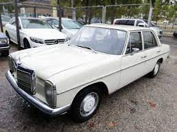 I fix some rust, change body panels such as front fenders and left rear quarterpanel. Used Mercedes Benz 220 Ad Year 1975 61000 Km Reezocar