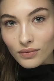 Versace Fall 2018 Ready To Wear Fashion Show Girls Makeup Blush Makeup Beauty Makeup
