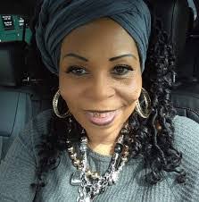 Anne Nott's Instagram, Twitter & Facebook