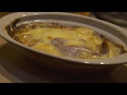 Recette Escalope Gratinee Au Fromage Et Pommes De Terres Roties Meteo A La Carte Youtube Pommes De Terre Roties Recette Escalope Escalope