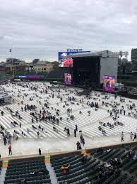 concert photos at wrigley field