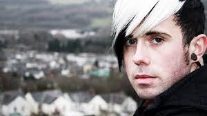 Lorraine Gay's Instagram, Twitter & Facebook