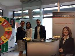 Profitieren sie von unserem günstigen girokonto und angeboten zur baufinanzierung. Immotas Gmbh Co Kg Frau Scharfenberger Und Herr Azizi Stehen Ihnen Heute In Der Sparda Bank Filiale In Zweibrucken Gerne Fur Fragen Rund Um Ihren Immobilienverkauf Zur Verfugung Wir Freuen Uns