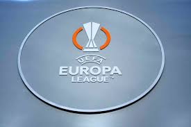 Eintracht frankfurt hat den vorzeitigen sprung ins achtelfinale der europa. Uefa Erlaubt Gastefans Eintracht Frankfurt Profis