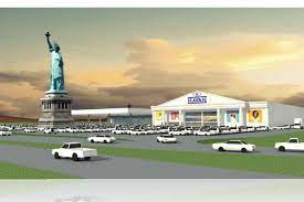 Ninguém se feriu, mas a cena da estátua no chão, atravessada por um poste, gerou milhares de memes nas redes sociais. Estatua Da Liberdade Da Loja Da Havan Em Caxias Do Sul Custara R 1 5 Milhao Pioneiro