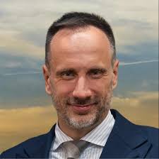 POPIERASZ PIERWSZĄ DAMĘ MARTĘ NAWROCKĄ? Zostaw 👍