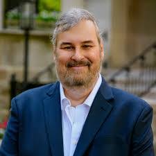 Jerry Cox's Instagram, Twitter & Facebook