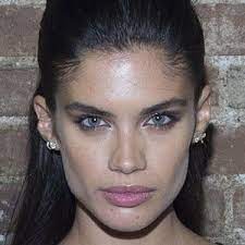 Sidney sampaio's age is 41. Sara Sampaio Bio Family Trivia Famous Birthdays