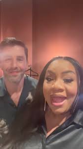 I need you to turn your TVs to @BET right now because @shuapeck said so!  #MsPatSettlesIt is