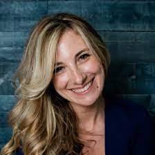 Stella Mccain's Instagram, Twitter & Facebook