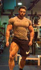 Pin By Alex Melian Fernandez On Carn Variada 0 Muscle Men Beefy Men Bodybuilders Men