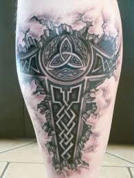 Aluna Thors Hammer Mjolnir Wikinger Tattoo Wikinger Tattoos Keltische Tattoos