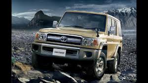 W teorii ten wóz jest wszystkim tym, o co nie chodzi we współczesnej motoryzacji, a w szczególności w toyocie. Uzywana Toyota Land Cruiser 120 Co Warto Wiedziec Przed Kupnem W Auto Motor I Sport