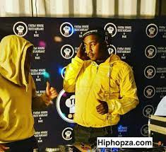 Download online latest mpura songs & watch mpura music video album and latest music lyrics on afrobeat.co.za Download 9umba Mrjazziq Lazi Ft Mpura Zuma Mp3 Fakazahiphop