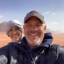 Do insurance companies require a contractor's estimate to proceed with  appraisal?