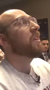 That time Kobe immediately recognized his old high-school point guard, Evan  Monsky, and gave him props in his interview 🫡(🎥: Benjamin Seidman/YT)