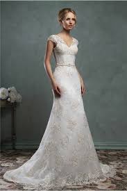 Fitted A Line Cap Sleeve Sheer Back Vintage Lace Wedding Dress Hochzeit Kleidung Hochzeitskleid Braut