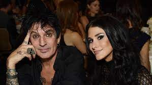 Tommy paul logra su primera victoria top 10 ante alexander zverev en acapulco. Tommy Lee Hochzeit Mit Social Media Star Brittany Furlan