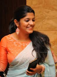 Soorarai pottru heroine 'அபர்ணா பாலமுரளி' யார் தெரியுமா?? Minmini Soorarai Pottru Heroine Aparna Balamurali Biography And Movies List