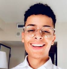 Andrew Diep's Instagram, Twitter & Facebook