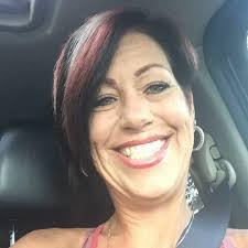 What are good nail salons near Stapley and McKellips?