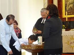 Durch die taufe nimmt die gemeinschaft ihn in ihre mitte auf und er ist ab jetzt ein mitglied der katholischen kirche. Taufe Evangelische Pfarrgemeinde A B Waiern